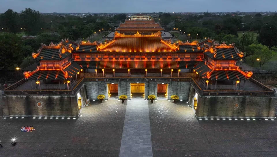 Ngọ Môn, Đại Nội Huế — Huế